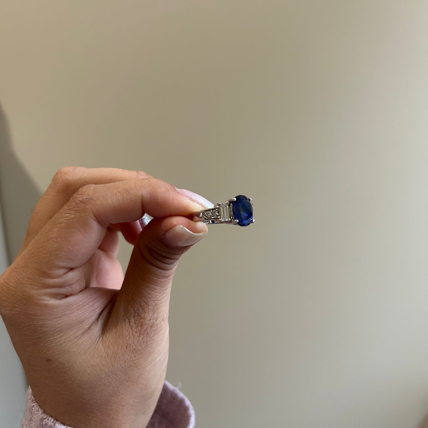 Vintage CZ Imitation Sapphire Sterling Silver Ring (Size US 8)
