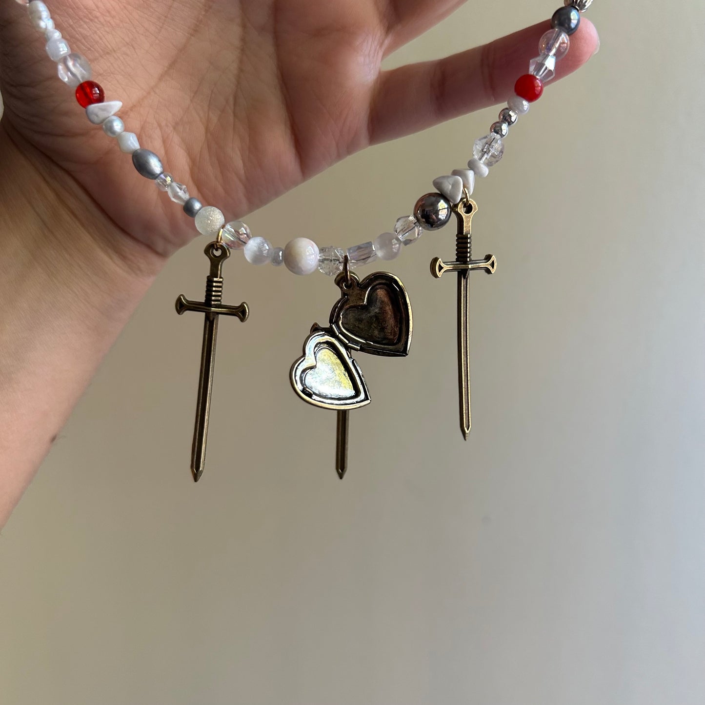 Bead Bucket Necklace | 175