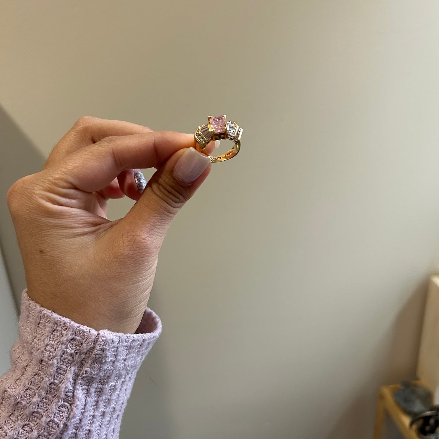 Vintage Pink and Gold CZ Sterling Silver Ring (Size US 7.25)
