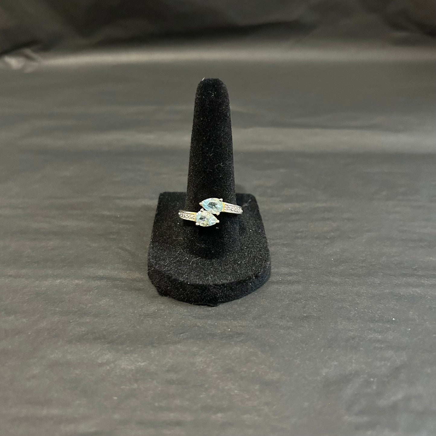 Vintage Wrap Around Aquamarine Sterling Silver Ring (Size US 7.5)