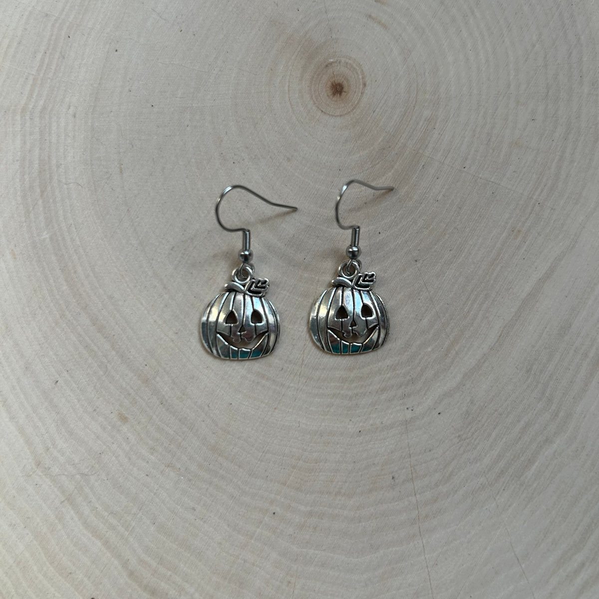Cute Jack-O-Lantern Earrings