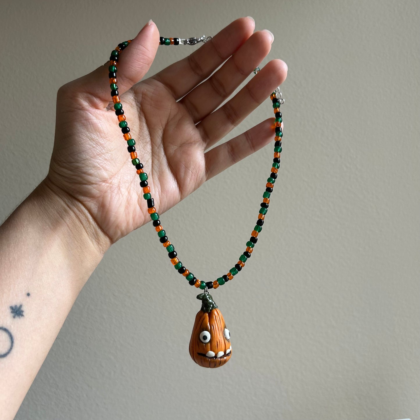 Toothy Pumpkin Beaded Necklace