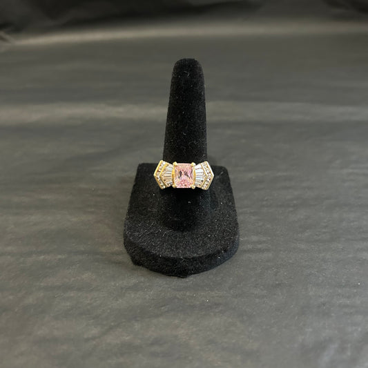 Vintage Pink and Gold CZ Sterling Silver Ring (Size US 7.25)