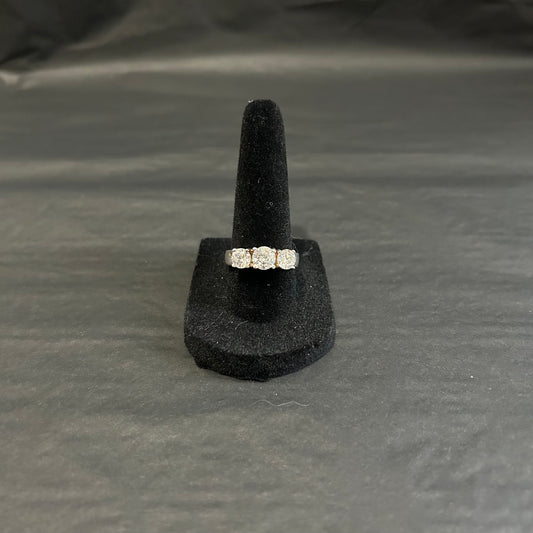 Vintage 3 CZ Stone SETA Sterling Silver Ring (Size US 7.75)