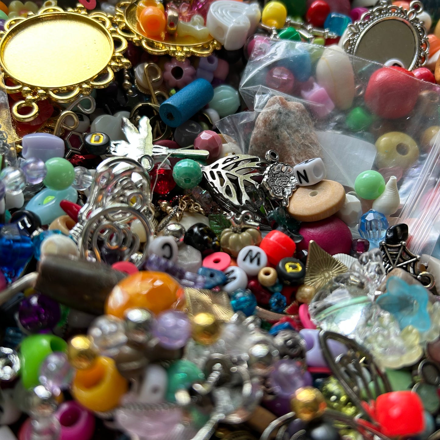 Bead Scoop