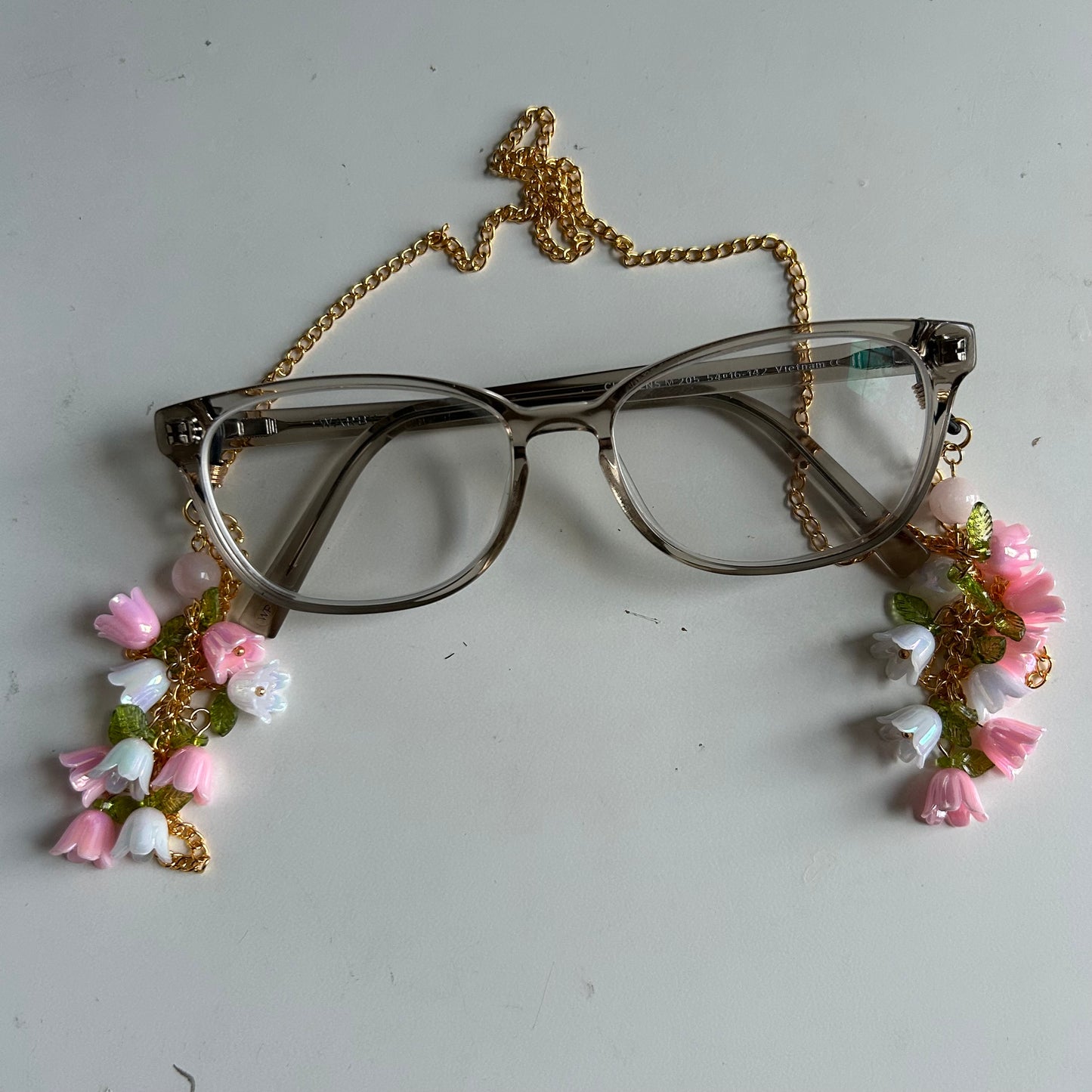 Rose Quartz Bell Flower Glasses Chain