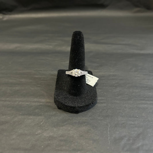 Unique Sample Sale Engagement Ring (Size US 6.25)
